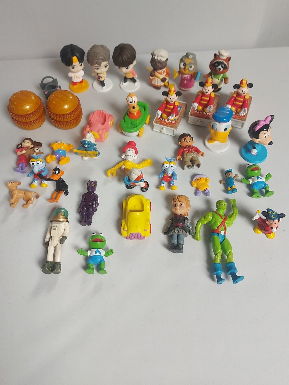 ​Huge Figure Toy Lot Disney BTS Muppets Marvel Collectibles 30+